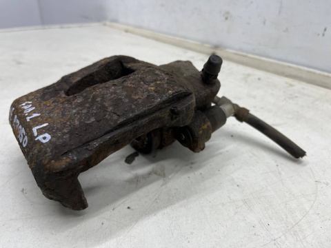 Zacisk hamulcowy VW Golf IV V VI Polo III IV Audi A3 8l 8p Leon I II Ibiza III IV Fabia Octavia Caddy 97-12r. LEWY przedni