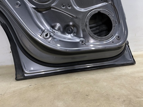 Drzwi Seat Ateca 16r.- lewe tylne lewy tył 