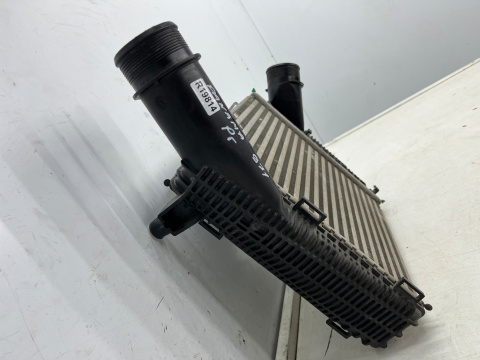 Chłodnica intercoolera Porsche Panamera II 971 4s 2.9 V6 T prawy intercooler oryginał 971145804h