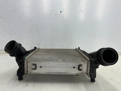 Chłodnica intercoolera Porsche Panamera II 971 4s 2.9 V6 T prawy intercooler oryginał 971145804h