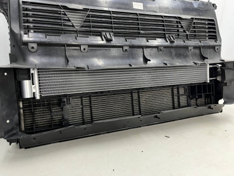 Chłodnica wody Porsche Panamera II 971 16-23r. chłodnica klimatyzacji wentylator wiatrak KOMPLET 