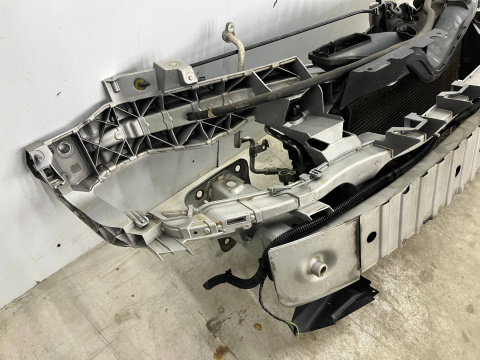 Pas przedni Ford C-Max CMax Mk1 LIFT 06-10r. benzyna z wiatrakiem chłodnicami wody klimy belka zderzaka okular wzmocnienie