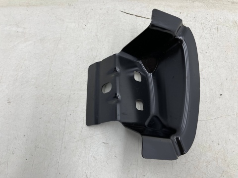 Poszycie VW Golf Sportsvan 14-20r. prawy uchwyt rygla zamka drzwi wzmocnienie słupka prawego tylnego 510809614