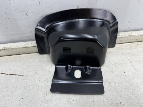 Poszycie VW Golf Sportsvan 14-20r. prawy uchwyt rygla zamka drzwi wzmocnienie słupka prawego tylnego 510809614