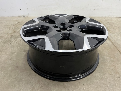 Felga Peugeot 3008 408 4008 5008 DS4 DS7 Opel Grandland 7jx19 ET38 5x108 pojedyncza sztuka 19 cali 9839910080