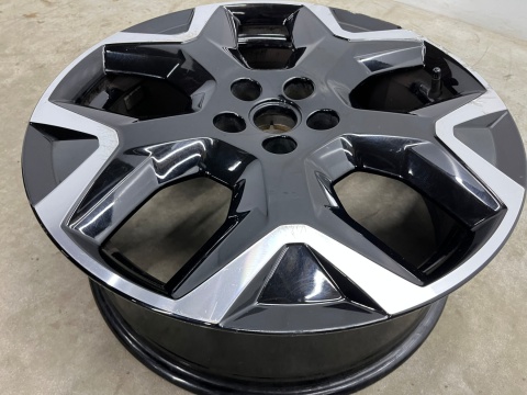 Felga Peugeot 3008 408 4008 5008 DS4 DS7 Opel Grandland 7jx19 ET38 5x108 pojedyncza sztuka 19 cali 9839910080