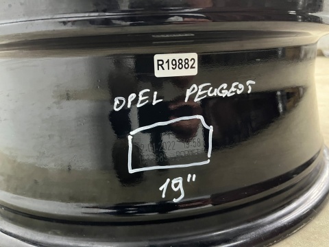 Felga Peugeot 3008 408 4008 5008 DS4 DS7 Opel Grandland 7jx19 ET38 5x108 pojedyncza sztuka 19 cali 9839910080