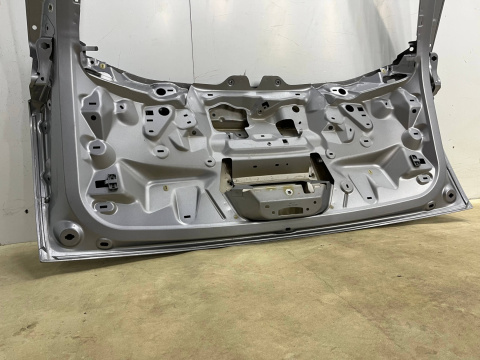 Klapa bagażnika Peugeot 2008 e-2008 2 II 19r.- tylna