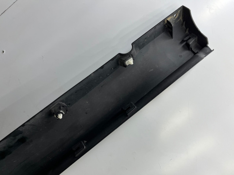 Listwa progowa Citroen C3 Aircross 17-24r. LEWA nakładka progu zewnętrzna próg lewy 13473612