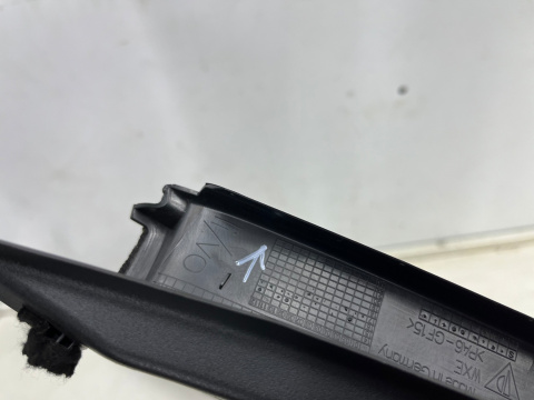 Plastik Porsche Panamera II 971 16-23r. LEWA przednia wewnętrzna osłona listwa nakładka ramy drzwi szyby 971867321