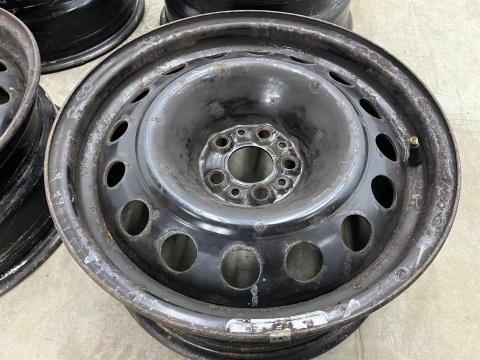 Felga Citroen C8 Ulysse Peugeot 807 Phedra Jumpy Expert Scudo 02r.- 7jx16 5x98 ET27 felgi stalowe 16 cali KOMPLET