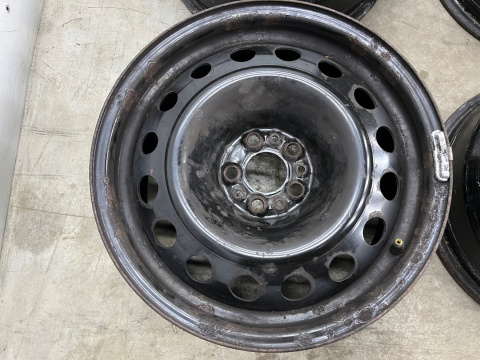 Felga Citroen C8 Ulysse Peugeot 807 Phedra Jumpy Expert Scudo 02r.- 7jx16 5x98 ET27 felgi stalowe 16 cali KOMPLET
