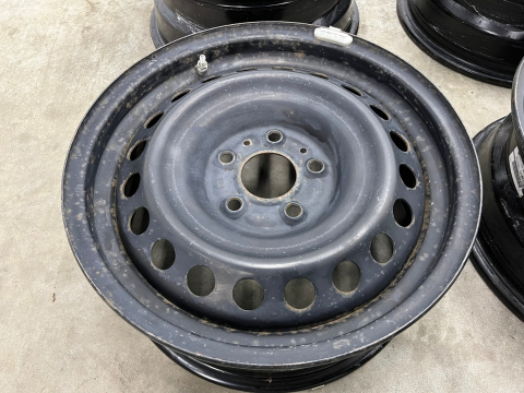 Felga Nissan Qashqai I J10 06-13r. 6,5jx16 5x114,3 ET40 felgi stalowe z czujnikami 16 cali ORYGINALNE KOMPLET 40300-4ea0b