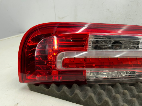 Lampa Ford C-Max CMax Mk1 LIFT 06-10r. LEWA tylna w błotnik LEDy sprawne EU oryginalna lewy tył