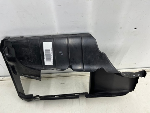 Osłona chłodnicy Porsche 911 VIII Porsche 992 19r.- PRAWY wlot kierownica powietrza chłodnicy wody 992145928b