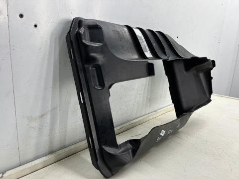 Osłona chłodnicy Porsche 911 VIII Porsche 992 19r.- PRAWY wlot kierownica powietrza chłodnicy wody 992145928b