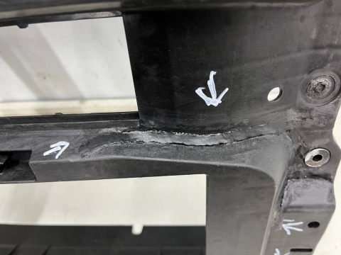Pas przedni Mazda 3 IV BP CX-30 CX30 2019r.- wzmocnienie ramka chłodnic oryginalne bcjh-53111