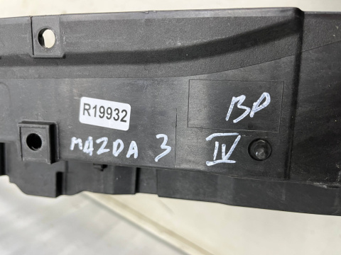 Pas przedni Mazda 3 IV BP CX-30 CX30 2019r.- wzmocnienie ramka chłodnic oryginalne bcjh-53111