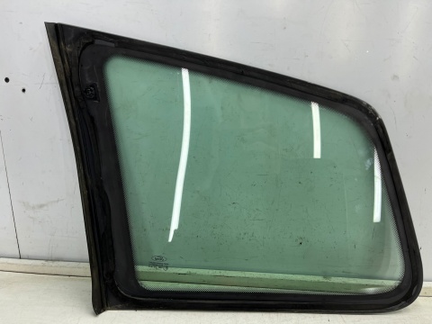 Szyba boczna Ford C-Max MK1 CMax Mk1 03-10r. prawa tylna karoseryjna prawy tył oryginalna