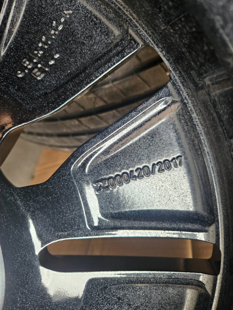 Felga Mercedes w177 CLA C118 X118 w247 CL c215 6.5jx17 ET44 5x112 felgi aluminiowe Z OPONAMI 17 cali oryginalne KOMPLET