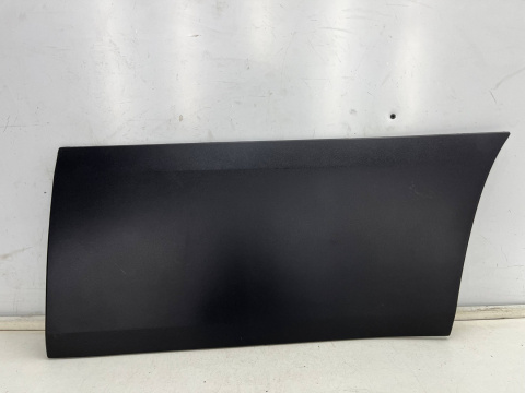 Listwa Iveco Daily 4 IV 14r.- prawa przednia dolna nakładka drzwi pasażera prawy przód 5801808059 5801808067