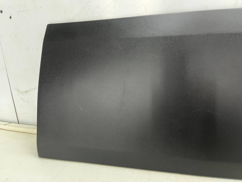 Listwa Iveco Daily 4 IV 14r.- prawa przednia dolna nakładka drzwi pasażera prawy przód 5801808059 5801808067