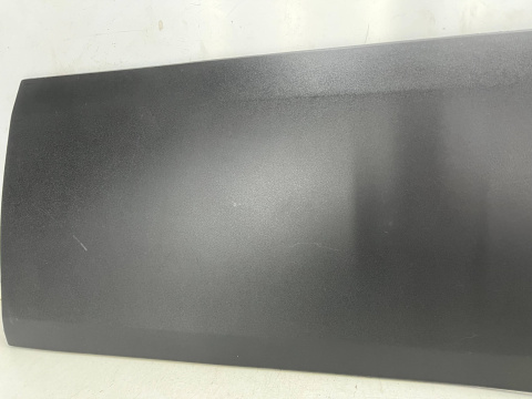 Listwa Iveco Daily 4 IV 14r.- prawa przednia dolna nakładka drzwi pasażera prawy przód 5801808059 5801808067