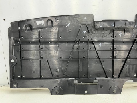 Osłona podwozia Mazda 3 IV BP 2019r.- osłona dolna płyta silnika pod zderzak oryginalna bckb-5611y bckb-56112