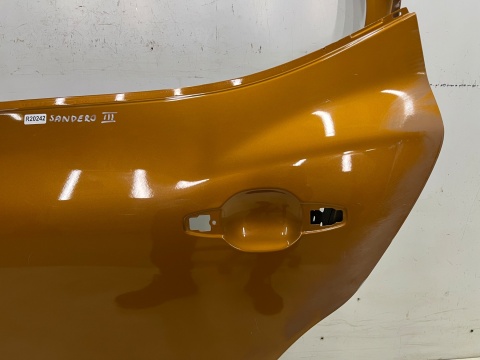 Drzwi Dacia Sandero 3 III 20r.- lewe tylne lewy tył 821135499R