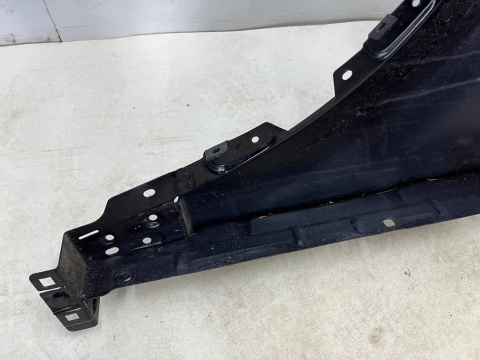 Błotnik Porsche Cayenne 2 II 10-14r. Przedlift prawy przedni prawy przód 7P5821105 / 7P5821252