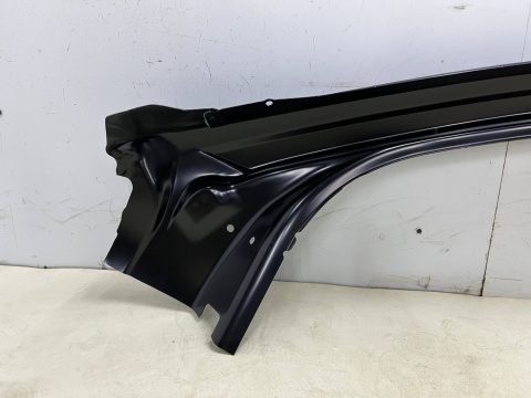 Poszycie Audi Q8 18r.- PRAWY przedni słupek szyby rama drzwi ćwiartka NOWA oryginalna 4m8809840