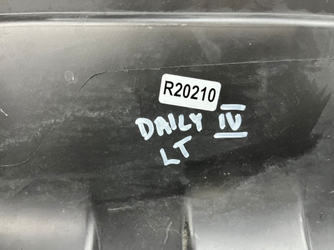 Zderzak tylny Iveco Daily IV 4 14r- tył lewy bok narożnik 5801529830