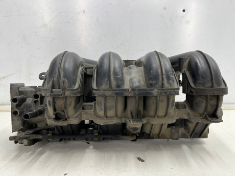 Kolektor ssący Volvo C30 S40 S80 V50 V70 C-max Glaxy Mondeo S-max Focus 1.8b 2.0b kolektor dolotowy 4m5g-9424-ft