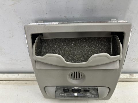 Lampka oświetlenia kabiny Ford C-Max CMax Mk1 MK2 03-10r.  wnętrza podsufitki sufitowa schowek na okulary