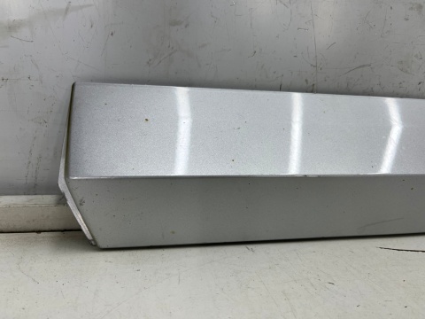 Listwa Skoda Superb 3 III sedan kombi 15-24r. lewa tylna listwa dolna drzwi lewy tył 3v0854949