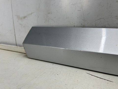 Listwa Skoda Superb 3 III sedan kombi 15-24r. lewa tylna listwa dolna drzwi lewy tył 3v0854949