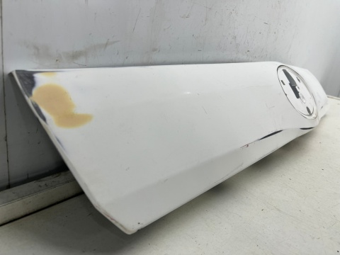 Listwa Toyota Prius+ Pruis Plus 11-21r. blenda nakładka dolna otwierania klapy bagażnika podświetlenie tablicy 76801-47140