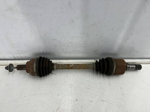 Półoś Volvo C30 C70 S40 V50 Ford C-max MK1 Focus MK2 03-12r. 2.0b LEWA przednia półoś napędowa krótka lewy przód 3m51-3b437-kh