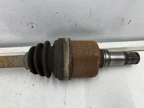 Półoś Volvo C30 C70 S40 V50 Ford C-max MK1 Focus MK2 03-12r. 2.0b LEWA przednia półoś napędowa krótka lewy przód 3m51-3b437-kh