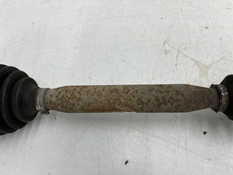 Półoś Volvo C30 C70 S40 V50 Ford C-max MK1 Focus MK2 03-12r. 2.0b PRAWA przednia półoś napędowa długa prawy przód 3m51-3b436-kh