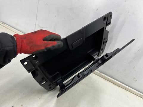 Schowek Ford C-Max CMax Mk1 03-10r. górny schowek deski środkowy EUROPA 7m51-r20164-aew