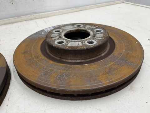 Tarcze hamulcowe Volvo C30 C70 S40 V40 V50 Ford C-max MK1 Focus MK2 Kuga 03-12r. przednie 300mm. tarcza przód KOMPLET