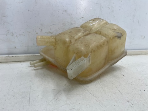 Zbiorniczek wyrównawczy Ford C-max MK1 Focus MK2 Kuga MK1 Mondeo MK4 07-14r. płynu chłodzącego oryginalny 3M5H-8K218-AJ