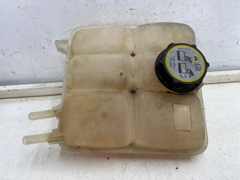 Zbiorniczek wyrównawczy Ford C-max MK1 Focus MK2 Kuga MK1 Mondeo MK4 07-14r. płynu chłodzącego oryginalny 3M5H-8K218-AJ