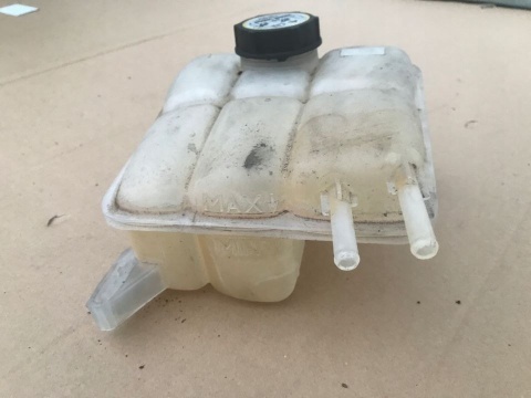 Zbiorniczek wyrównawczy Ford C-max MK1 Focus MK2 Kuga MK1 Mondeo MK4 07-14r. płynu chłodzącego oryginalny 3M5H-8K218-AJ