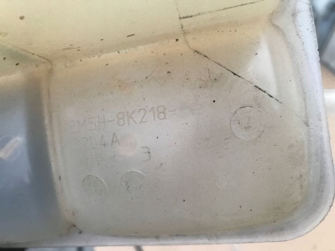 Zbiorniczek wyrównawczy Ford C-max MK1 Focus MK2 Kuga MK1 Mondeo MK4 07-14r. płynu chłodzącego oryginalny 3M5H-8K218-AJ