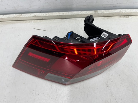 Lampa VW Golf 8 VIII HB 5Drzwi 19r.- lewa tylna oryginalna lewy tył 5h0945095c