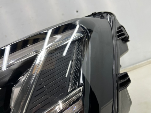 Lampa reflektor Audi Q8 e-tron Q8 e-tron Sportback 18r.- LEWA przednia FULL LED Europa oryginal lewy przód 4ke941039