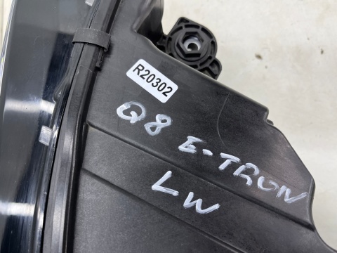 Lampa reflektor Audi Q8 e-tron Q8 e-tron Sportback 18r.- LEWA przednia FULL LED Europa oryginal lewy przód 4ke941039