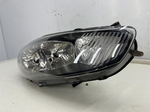 Lampa reflektor Ford Fiesta VI MK7 LIFT 12-17r. prawa przednia prawy przód zwykła c1bb-13w029-ad